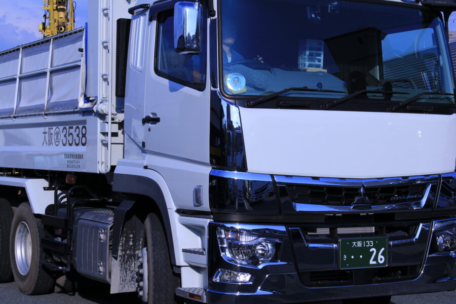 株式会社ブレスト